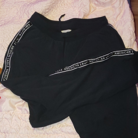 American Eagle Sweatpants - Picture 1 of 1